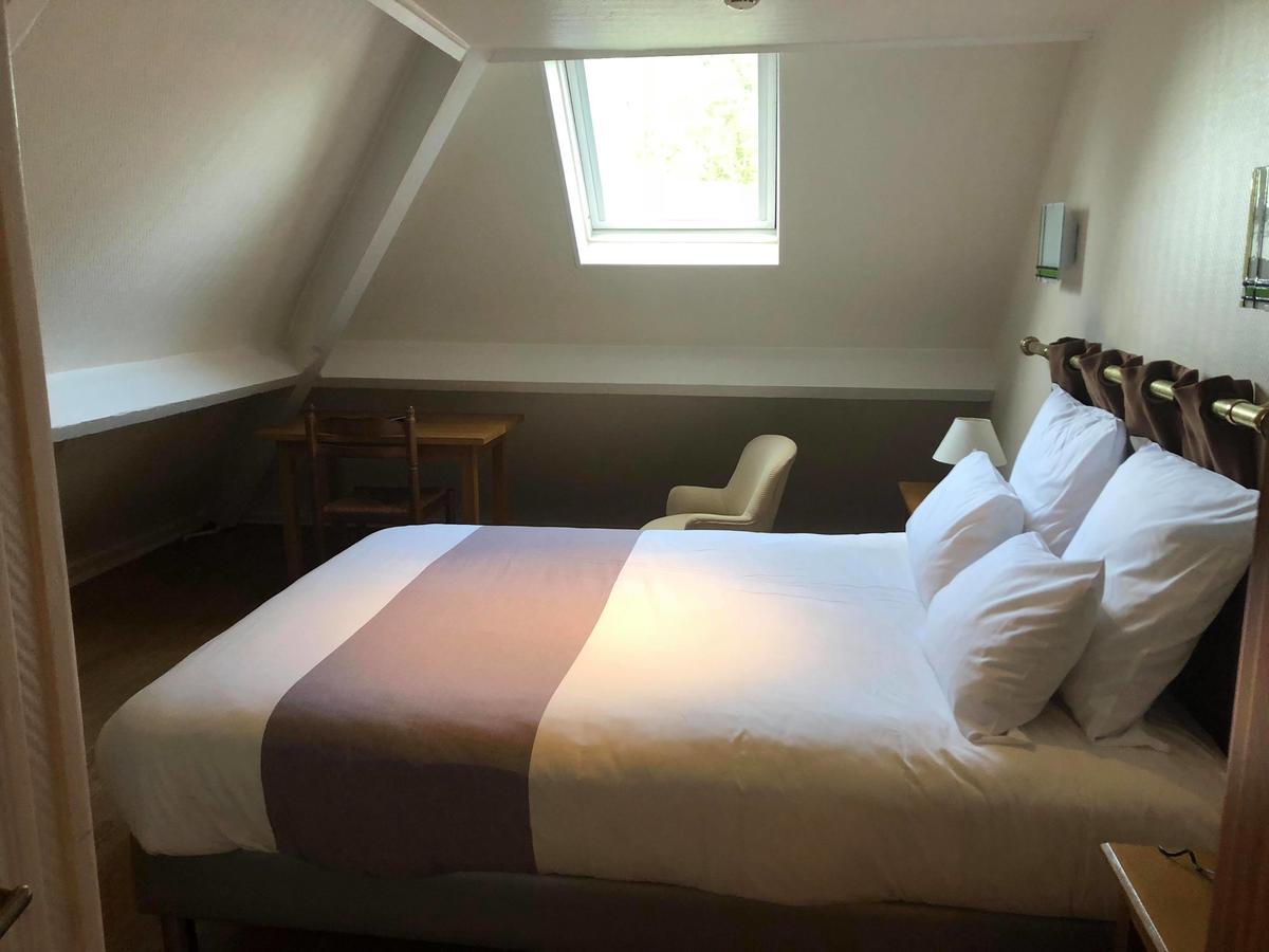 Logis Le Clos Deauville Saint Gatien Saint-Gatien-des-Bois Exterior foto